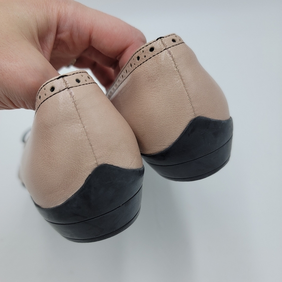 Salvatore Ferragamo Boutique Ballet Flat - Picture 6 of 13